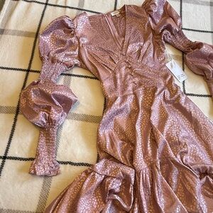 Pink Metallic Jacquard Puff Sleeve Dress